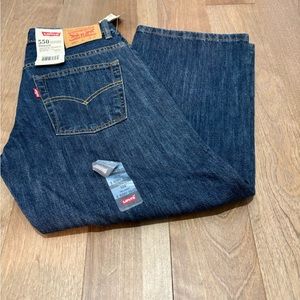 Levis 550 Relaxed Fit jeans